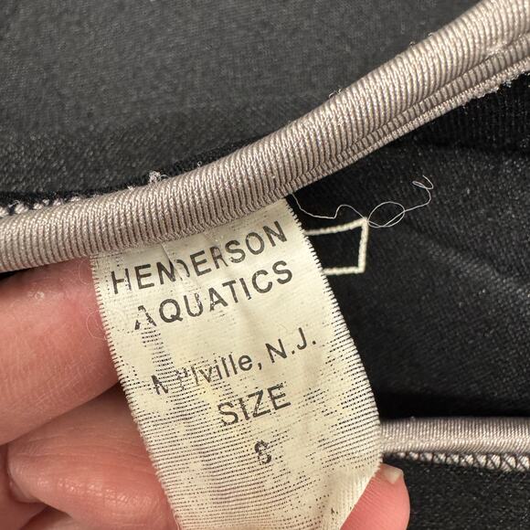 Henderson Wetsuit Womens 8 Titanium Hyperstretch 5 mm Sleeeveless Shorty - Picture 7 of 8